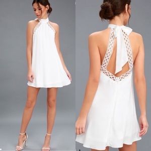Lulu’s Any Sway, Shape or Form White Lace Halter Dress Small